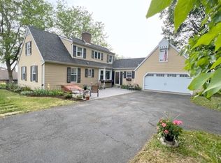 6 King Point Cir S, Owego, NY