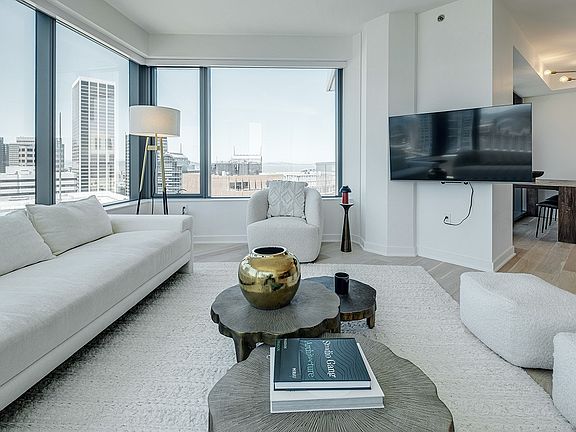 3rd image of 280 Spear St Unit 27A