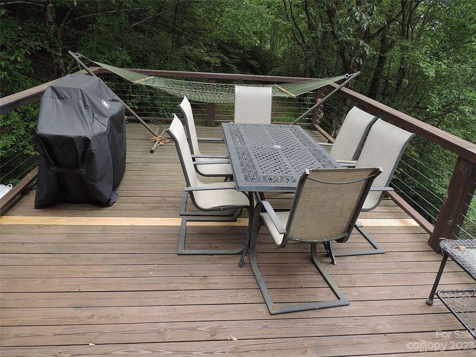 2nd image of 205 Echo Mountain View Rd