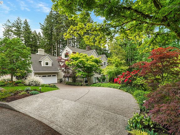 2nd image of 10831 SW Creightonwood Pl