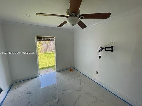 5th image of 17001 SW 121st Ave #1