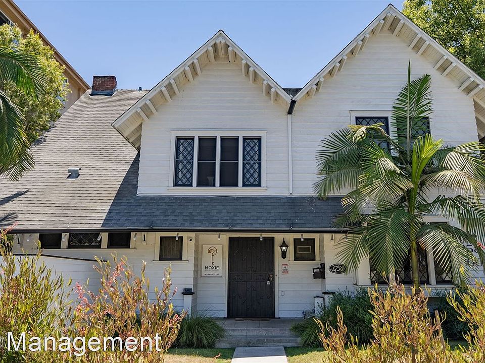 2nd image of 1256 W Adams Blvd #11339416