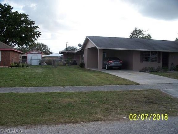 2nd image of 812 W Alverdez Ave