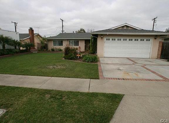 2nd image of 11871 Amethyst St
