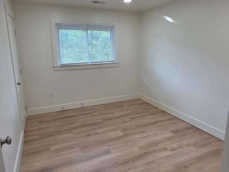 1689 Post Oak Valley Rd — Photo 16