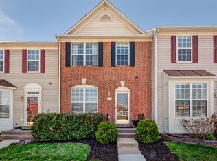 451 Silverbell Ter NE, Leesburg, VA 20176
