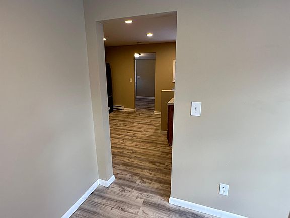 5th image of 50 Van Ness Ave #2