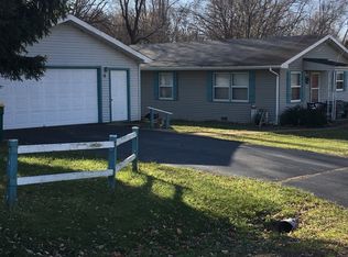 313 S Bernice Ct, Round Lake, IL 60073