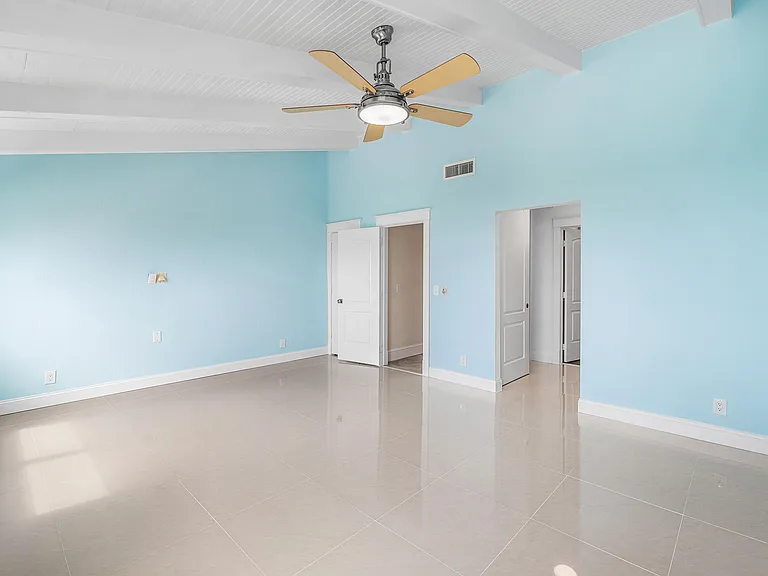 250 S Ocean Blvd #253 — Photo 17