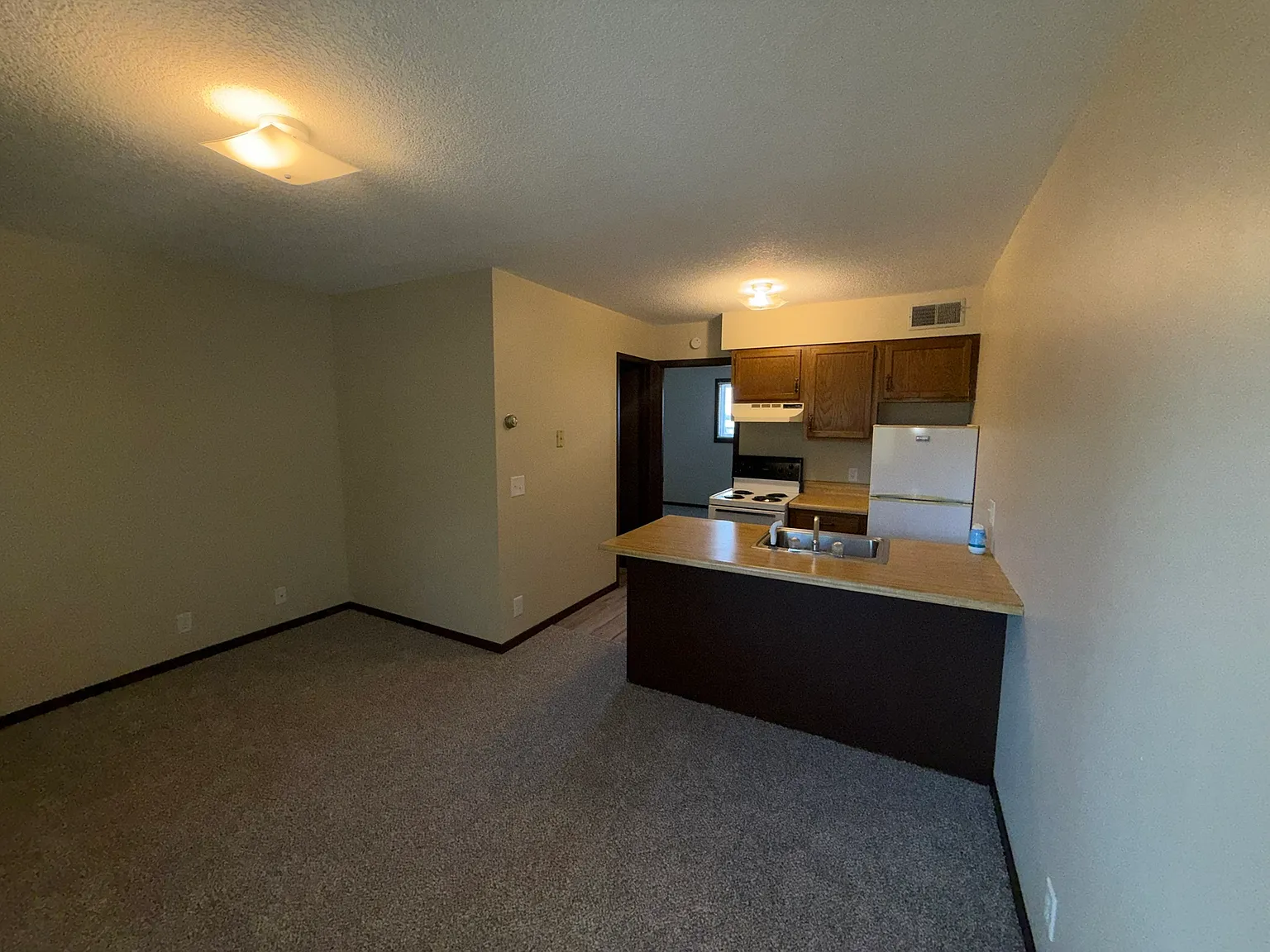 501 Sunnyslope St — Photo 4