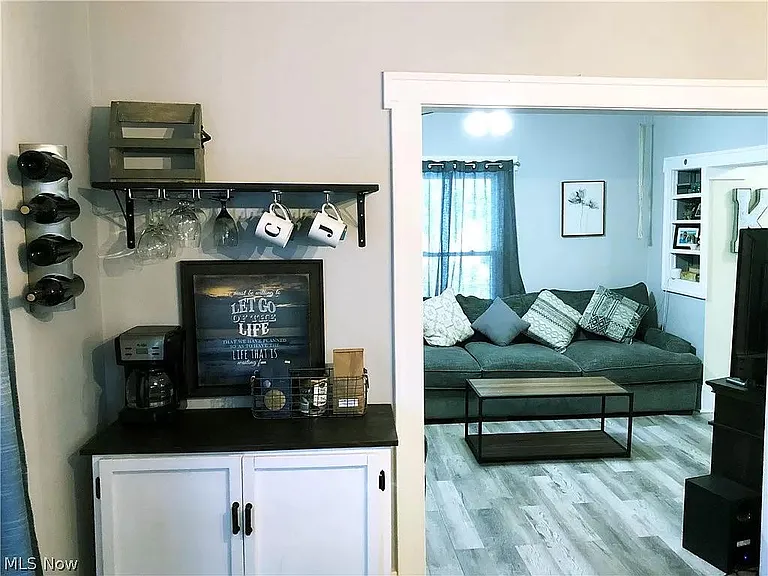 1234 Sawyer Ave — Photo 12