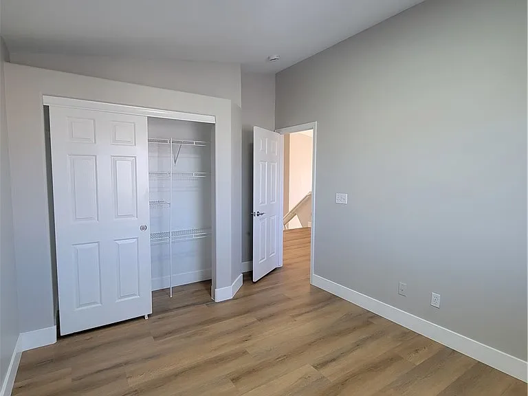 1476 Morning Crescent St — Photo 31