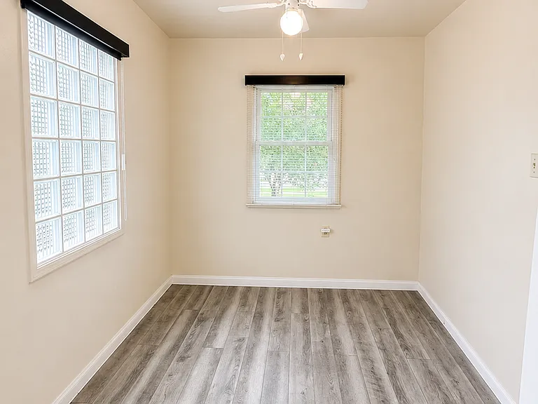 281 S Brent St — Photo 13