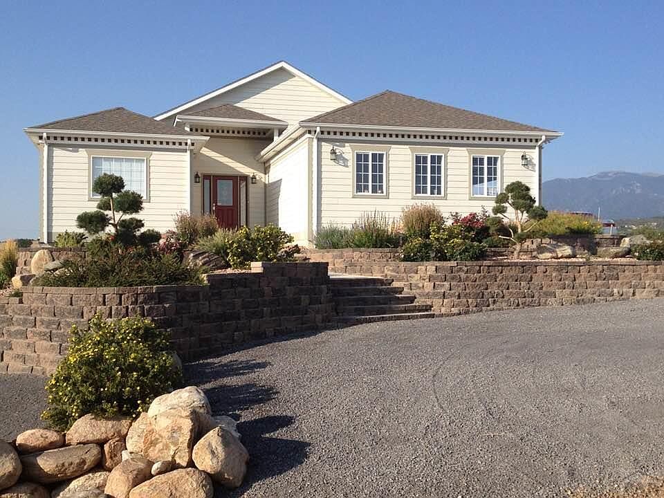 1st image of 4466 Mustang Dr