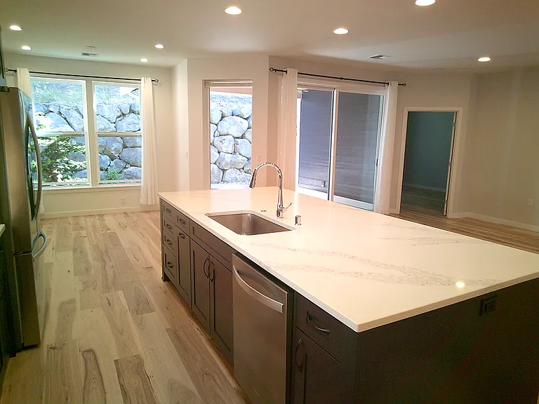 320 Lofgrin Rd — Photo 11