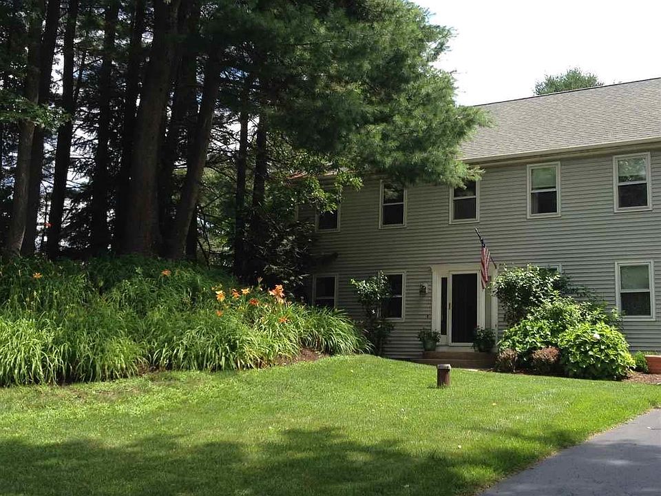 1st image of 26 Hillcrest Ln