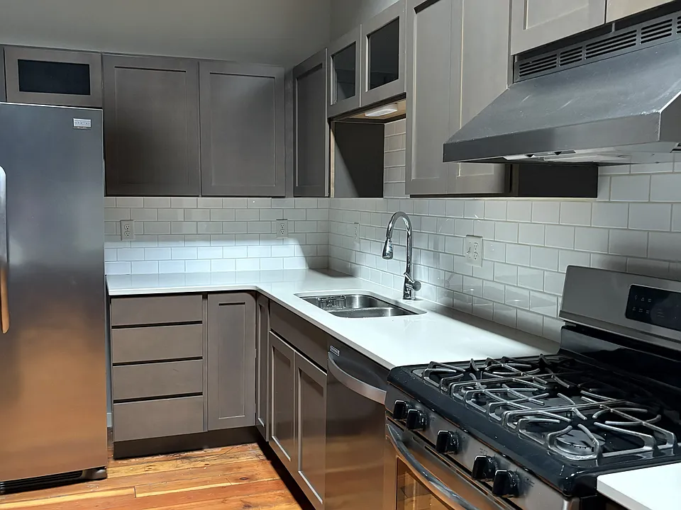 320 S Phillips Ave #304