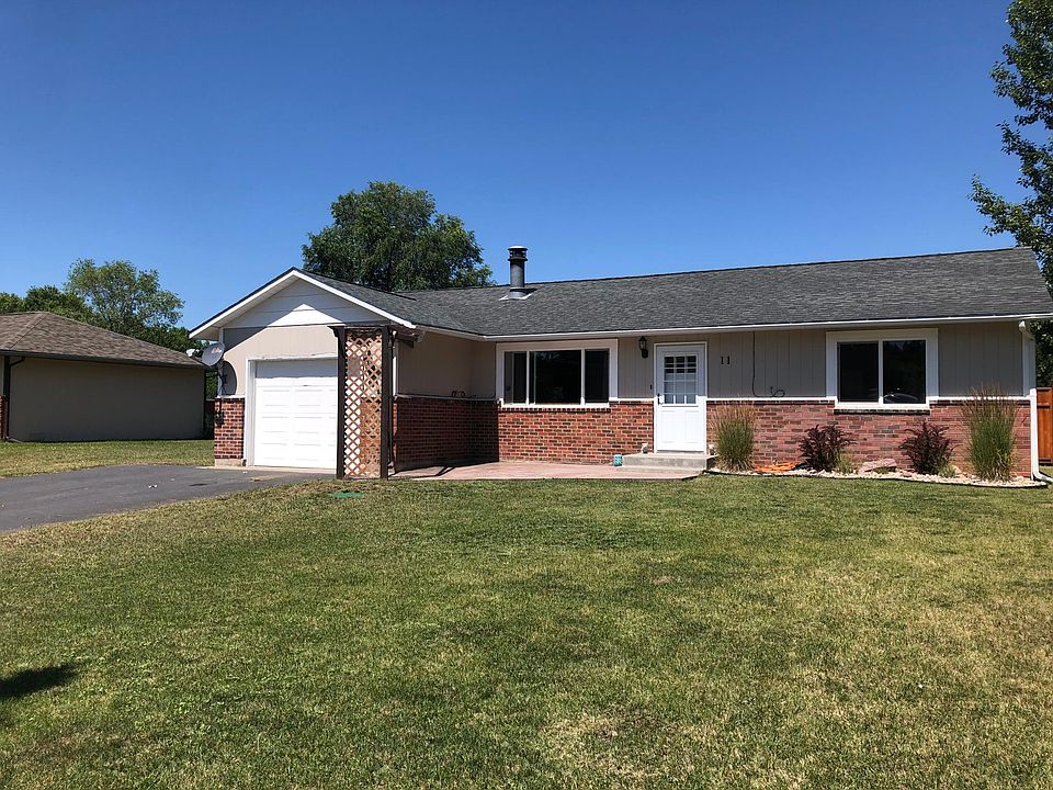 1st image of 11 Orchard Ct