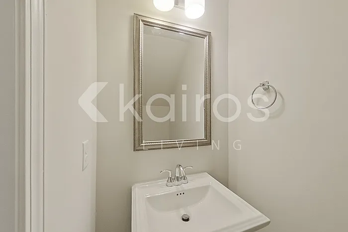 43 Springdale Rd — Photo 8