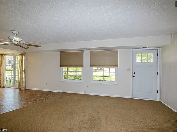 2nd image of 13748 Oakbrook Dr #3748