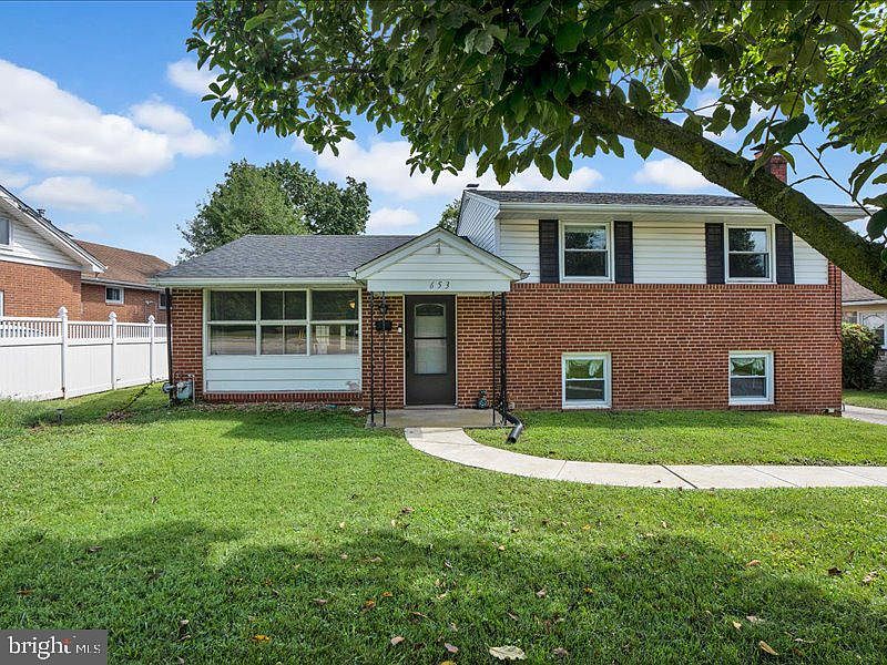 653 W Sproul Rd, Springfield, PA 19064 | Zillow