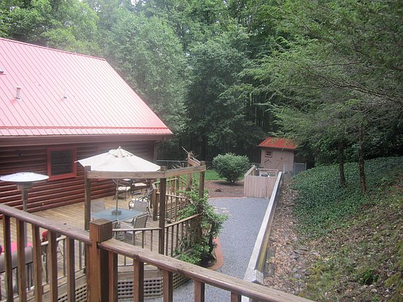 5th image of 53 Marjorie Ln