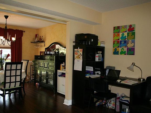 4th image of 5231 Redlands Dr