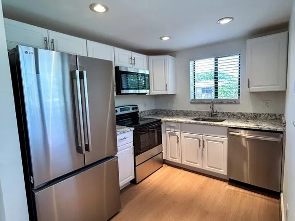 1245 S Flagler Ave, Pompano Beach, FL