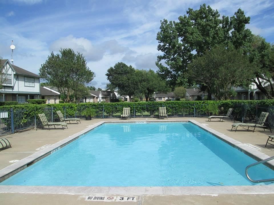 2nd image of 1239 Lyric Ln #1239