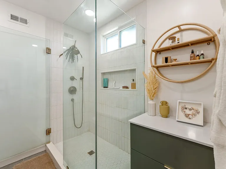 1488 Manzanita St — Photo 23