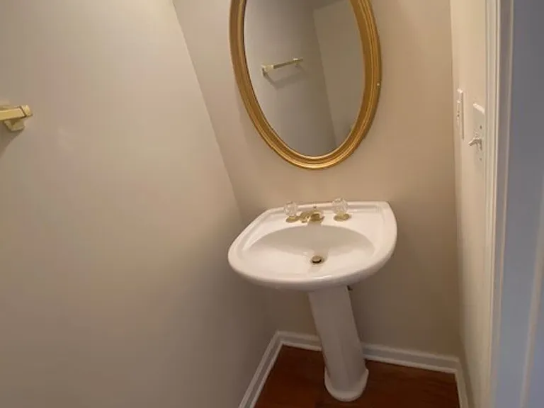 5463 Medlock Corners Dr — Photo 23