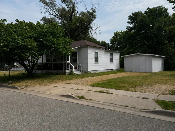 226 N Residence St, El Dorado, KS 67042
