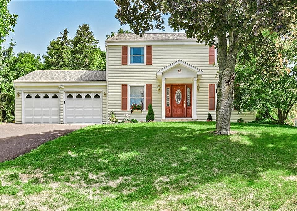 1st image of 48 Hillcrest Dr