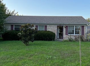 628 Barefoot Dr, Wilmore, KY 40390