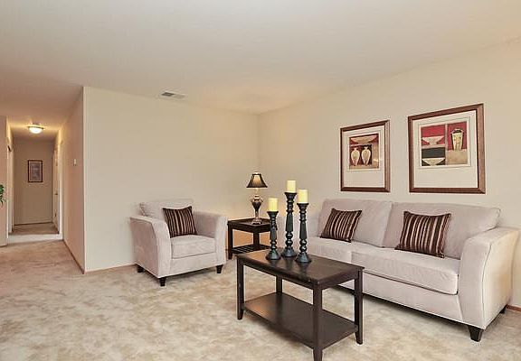 5th image of 4187 Malvini Dr