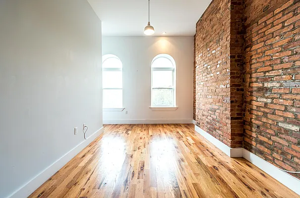 Rented by Nooklyn NYC LLC | media 25