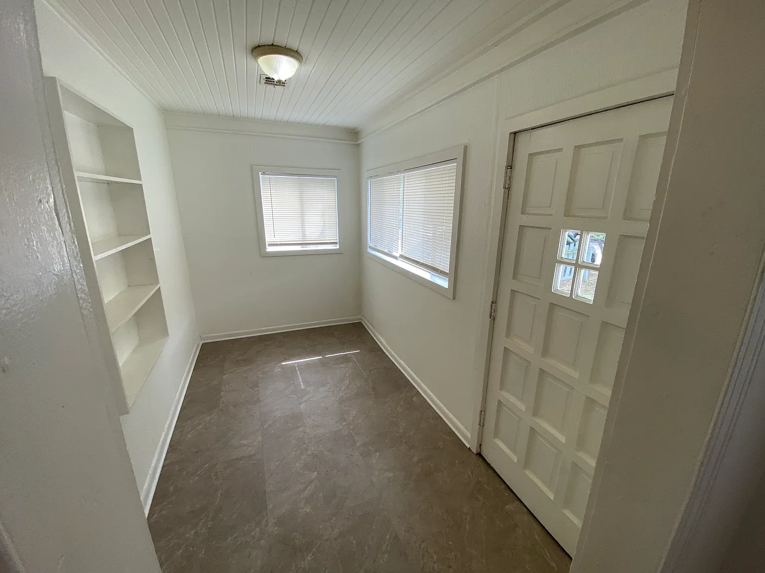 3 bed, 1170 sqft, $1,100 — Photo 4