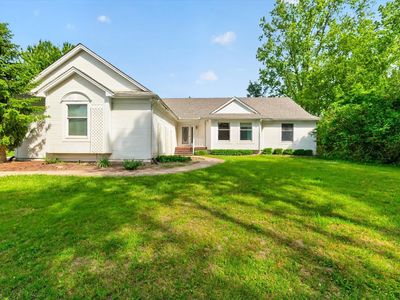 1654 Seymour Lake Rd, Oxford, MI, 48371