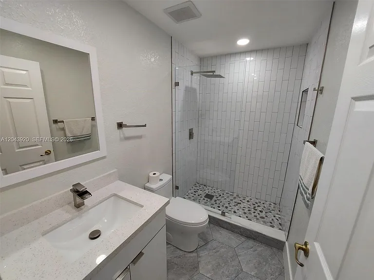 5350 SW 130th Ter — Photo 13