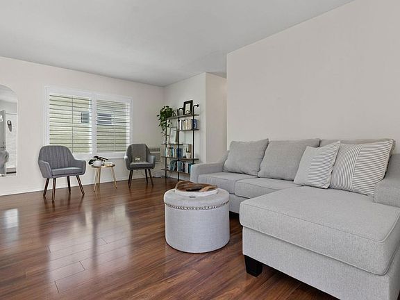 3rd image of 6735 Amherst St APT 10