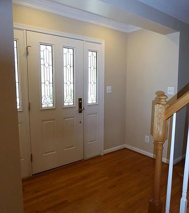 3rd image of 5021 Linette Ln