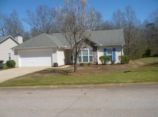 403 Creekside Dr, Lagrange, GA 30240