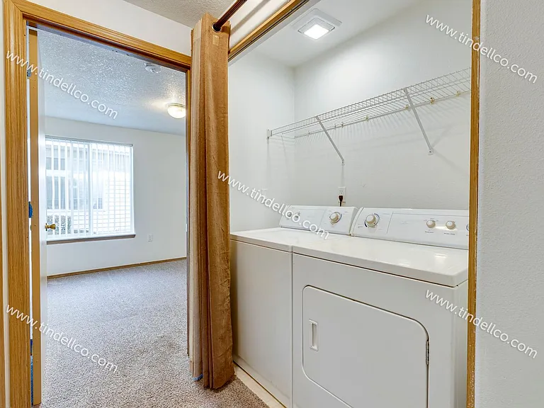 13738 NE Glisan St #3 — Photo 25