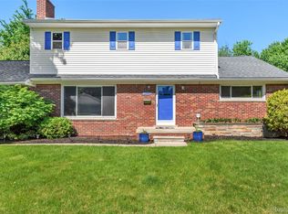 13993 Garfield, Redford, MI 48239