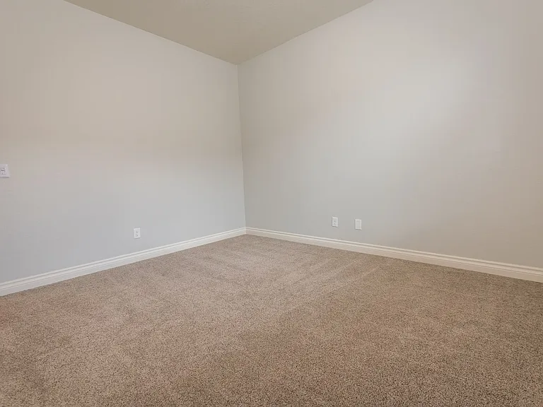 1205 Barnes Dr — Photo 29