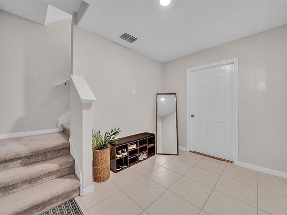 3rd image of 4526 Tuscan Loon Dr