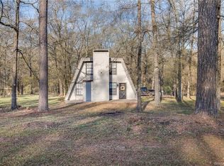 8125 Southdowns Dr, Shreveport, LA 71107