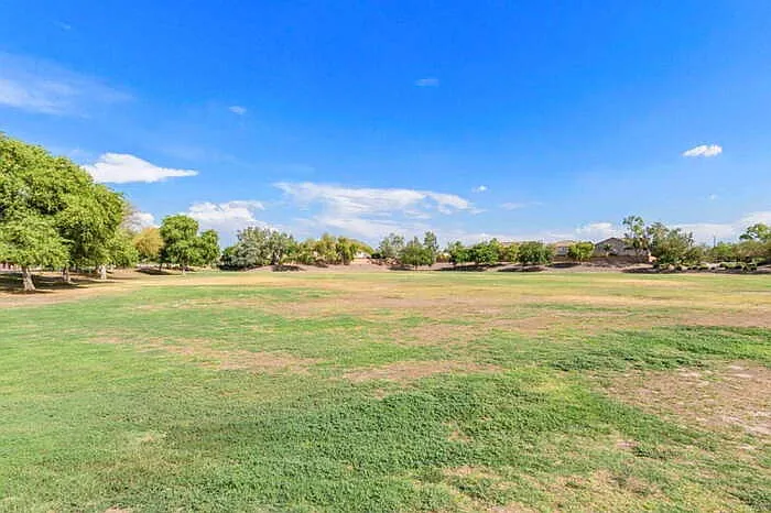 1533 W Sabel Ct — Photo 25