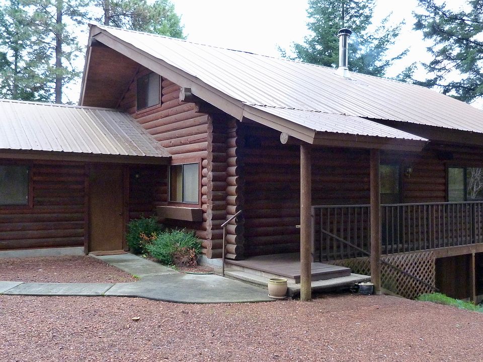 Beautiful spacious log cabin