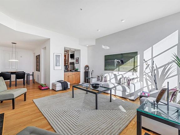 3rd image of 400 S 14th St APT 1105